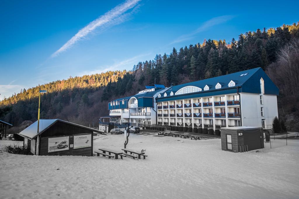 Hotel Plejsy Krompachy Exterior foto